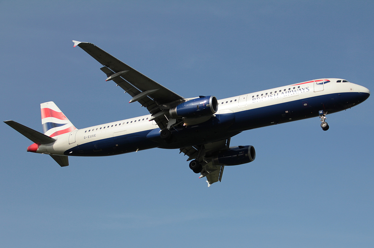 G-EUXE · Airbus A321-231 · (FCO / LIRF)