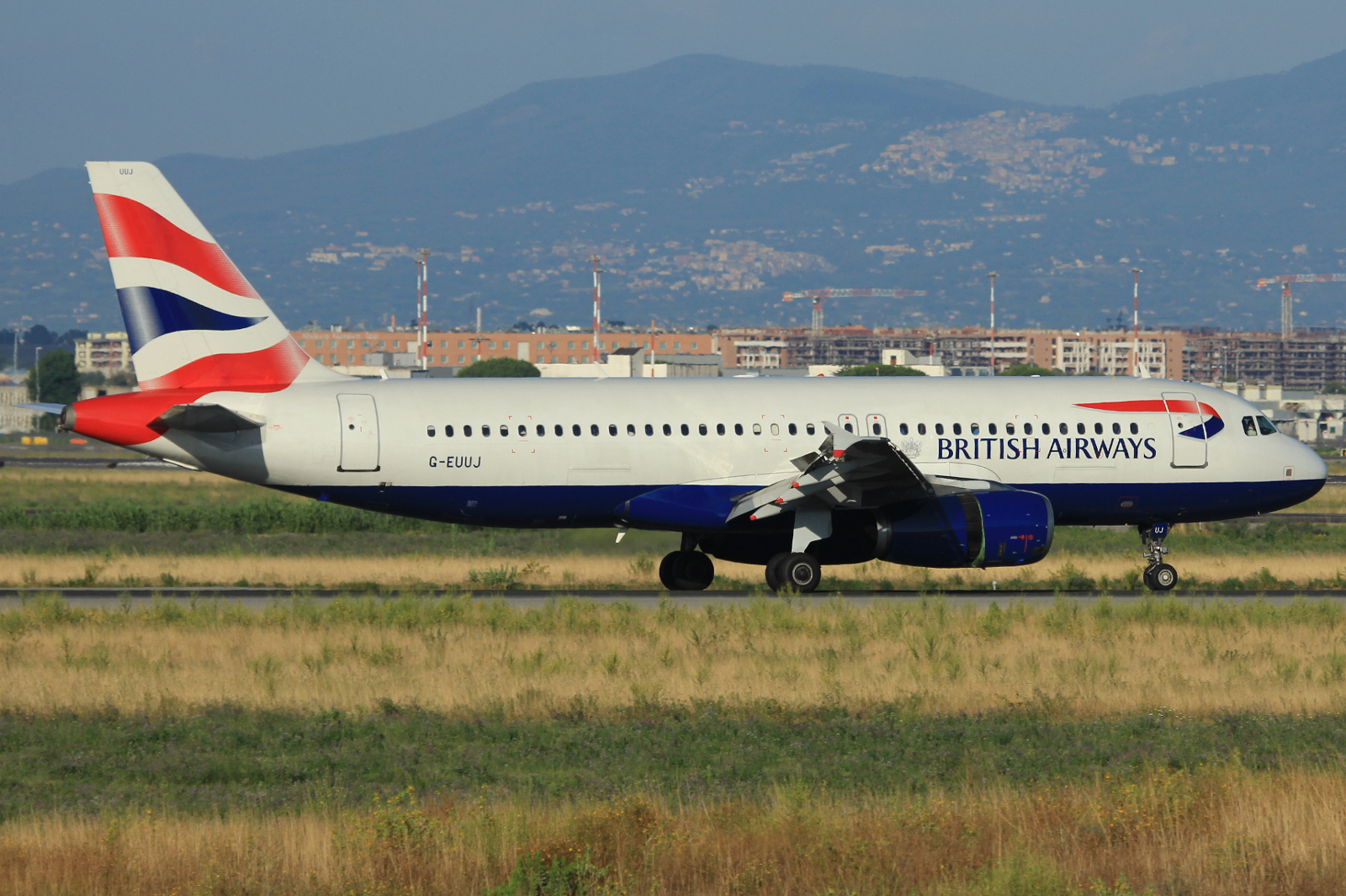 G-EUUJ (cn 1883) Airbus A320-232