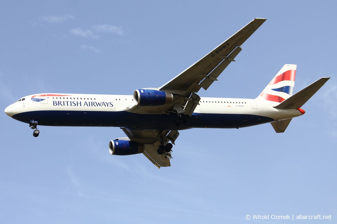 G-BNWX · Boeing 767-336/ER · (FCO / LIRF)