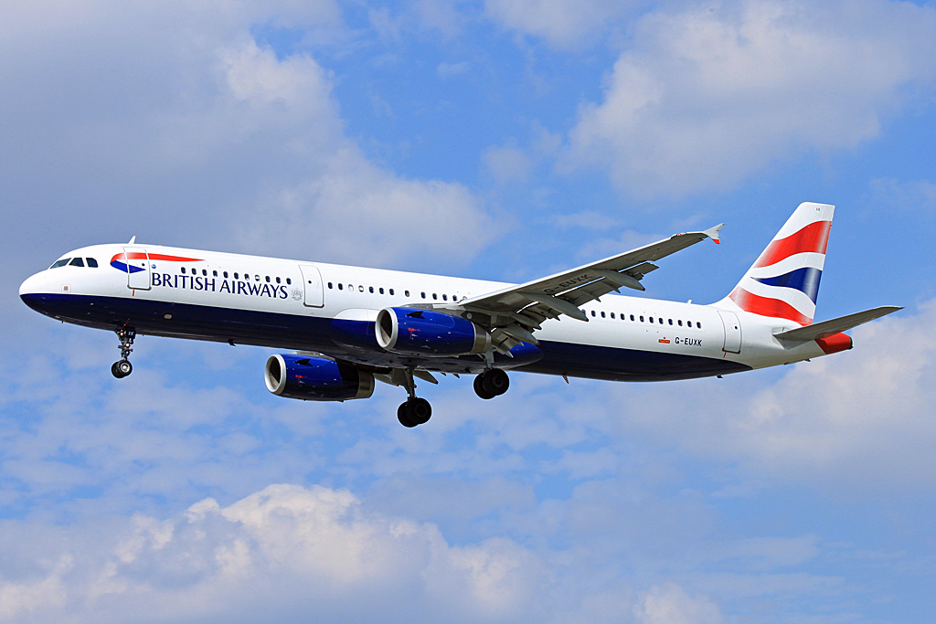 G-EUXK (cn 3235) Airbus A321-231