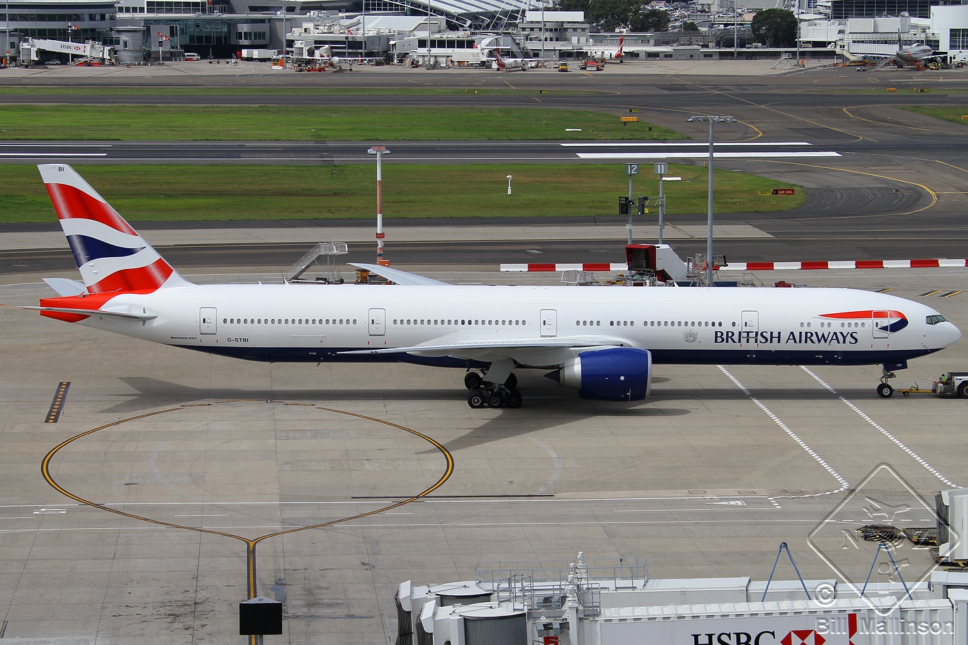 G-STBI · Boeing 777-336/ER · (SYD / YSSY)