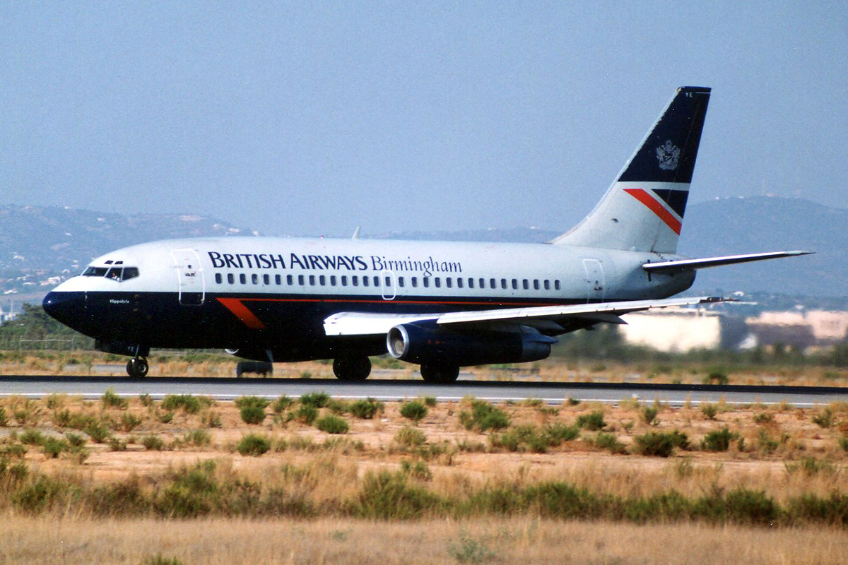 G-BKYE (cn 23163) Boeing 737-236Adv