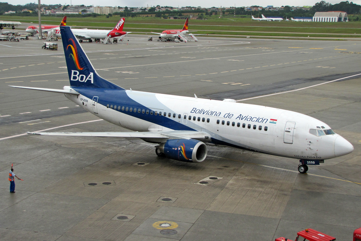 CP-2550 (cn 25118) Boeing 737-33A