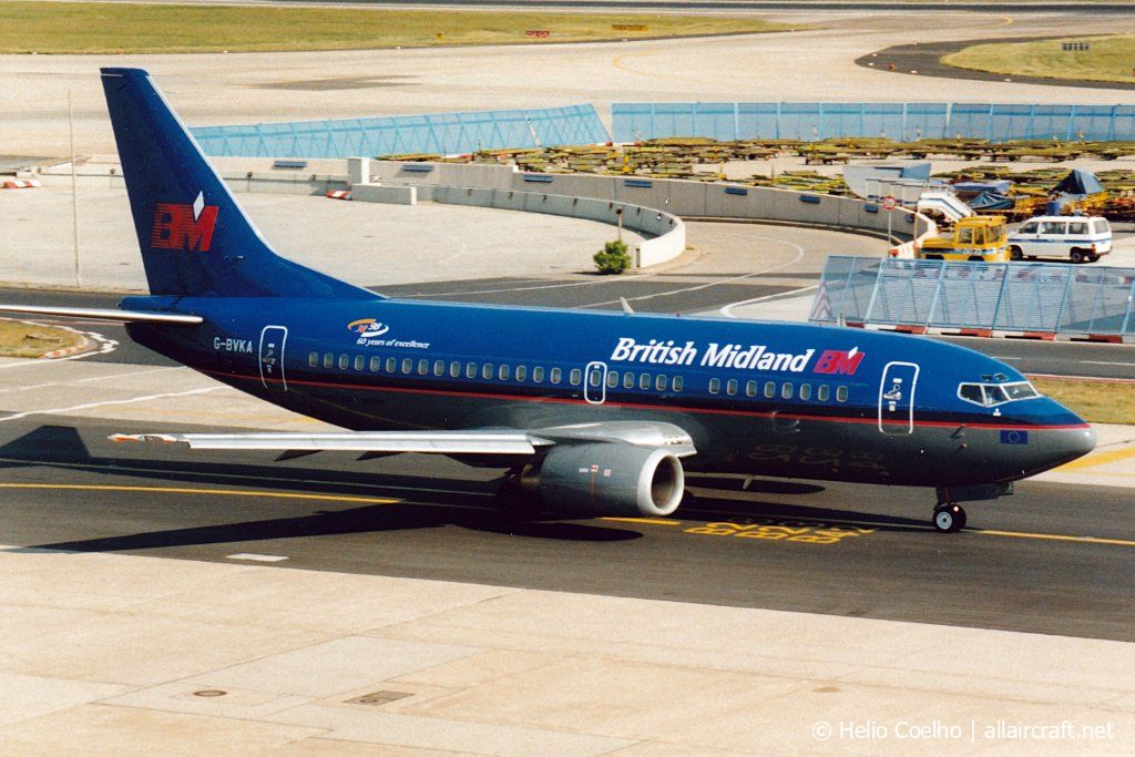G-BVKS (24694) 1990 Boeing 737-59D