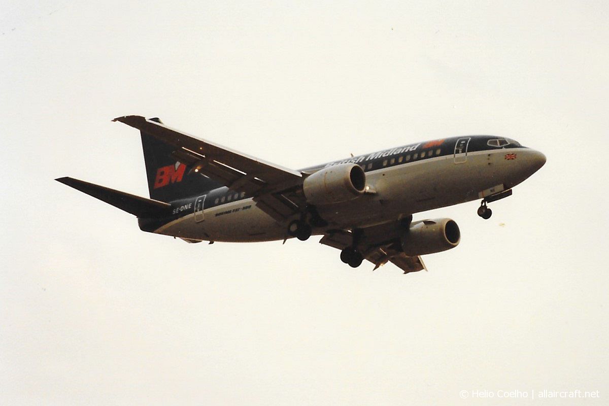 SE-DNE (25065) 1991 Boeing 737-59D
