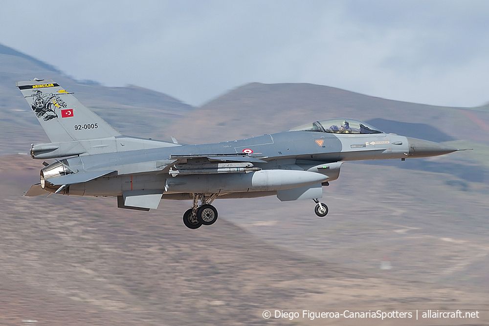 92-0005 (4R-106) 1992 General Dynamics F-16C