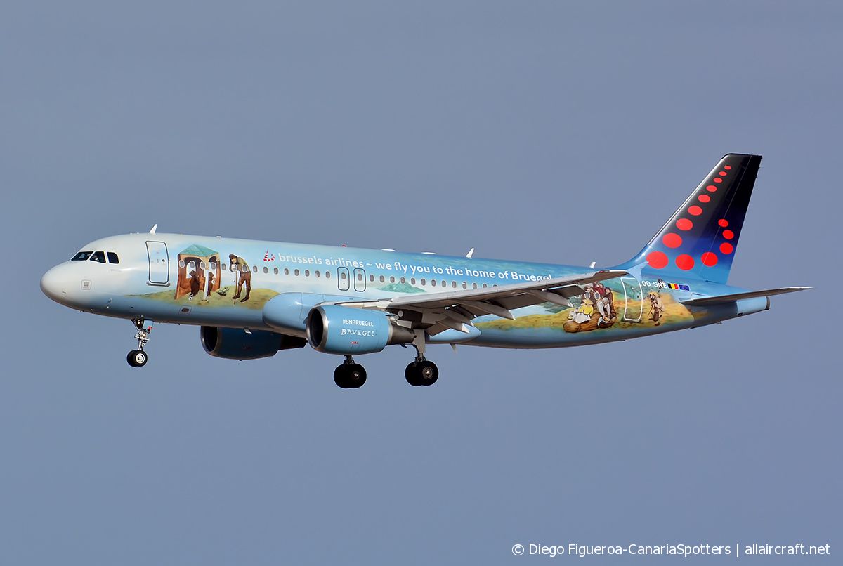 OO-SNE (4243) 2010 Airbus A320-214