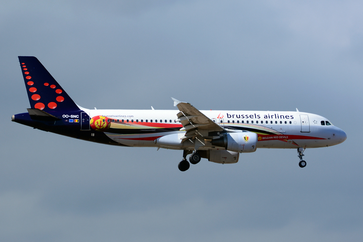 OO-SNC · Airbus A320-214 · (LPA / GCLP)