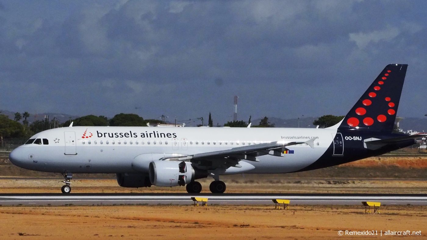 OO-SNJ (3161) 2007 Airbus A320-214