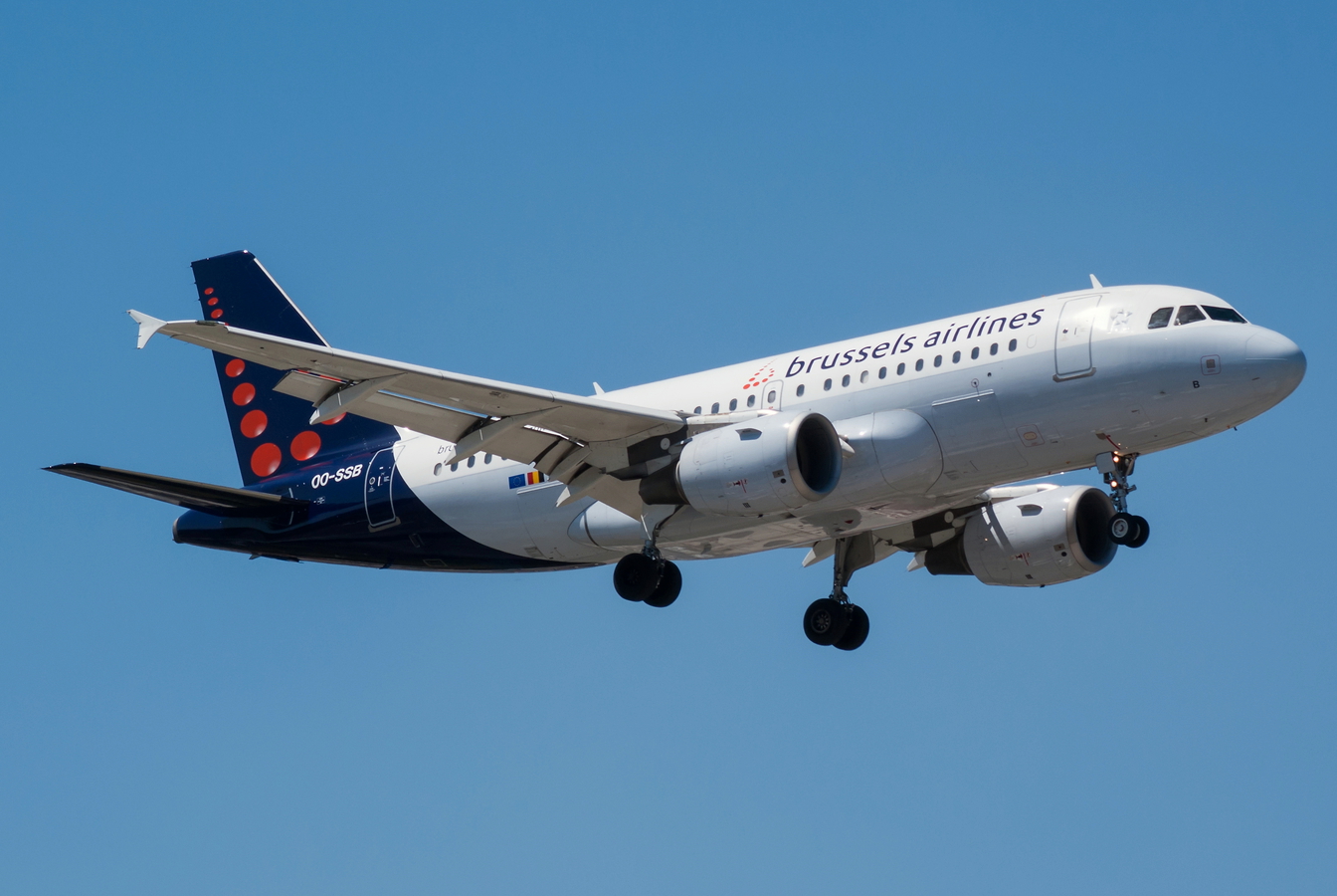 OO-SSB (2400) 2005 Airbus A319-111