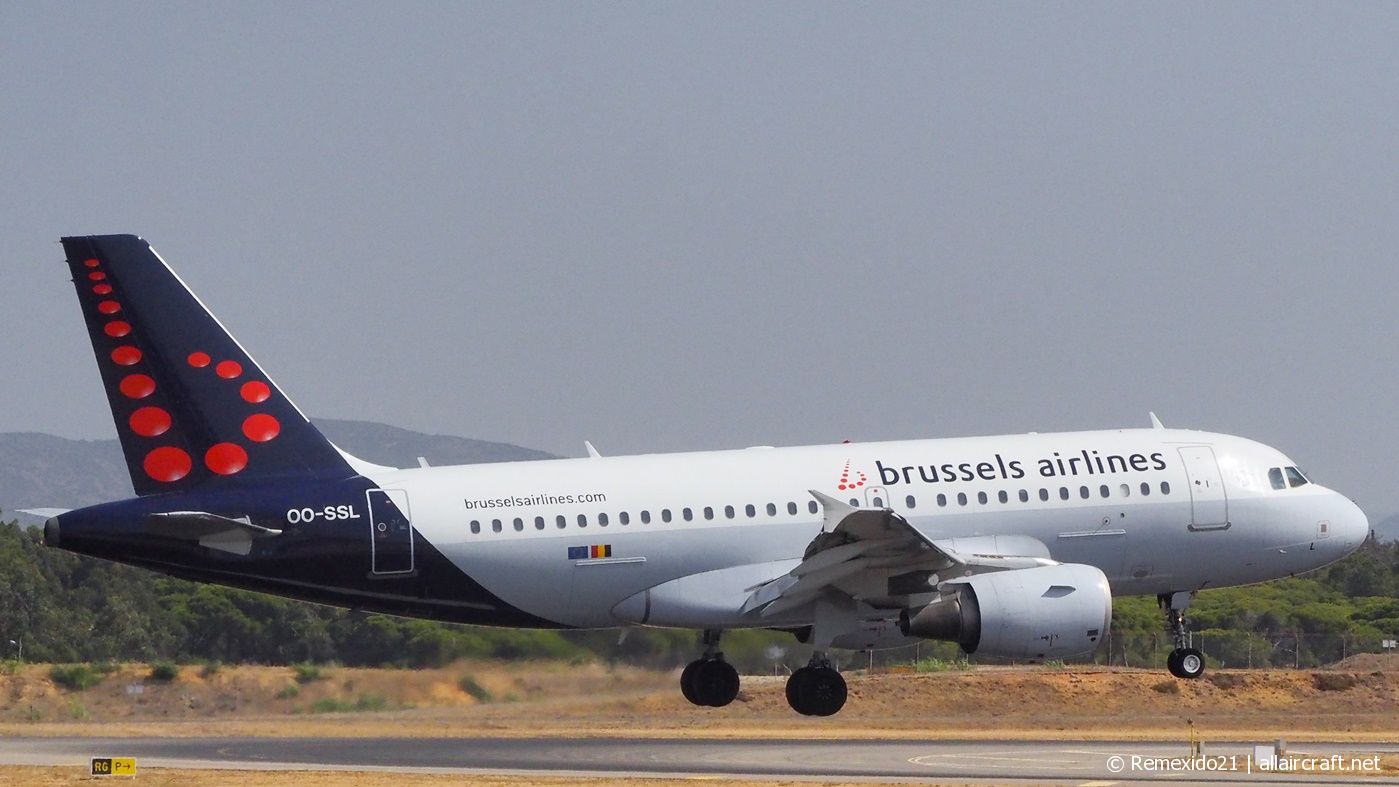OO-SSL (1803) 2000 Airbus A319-111