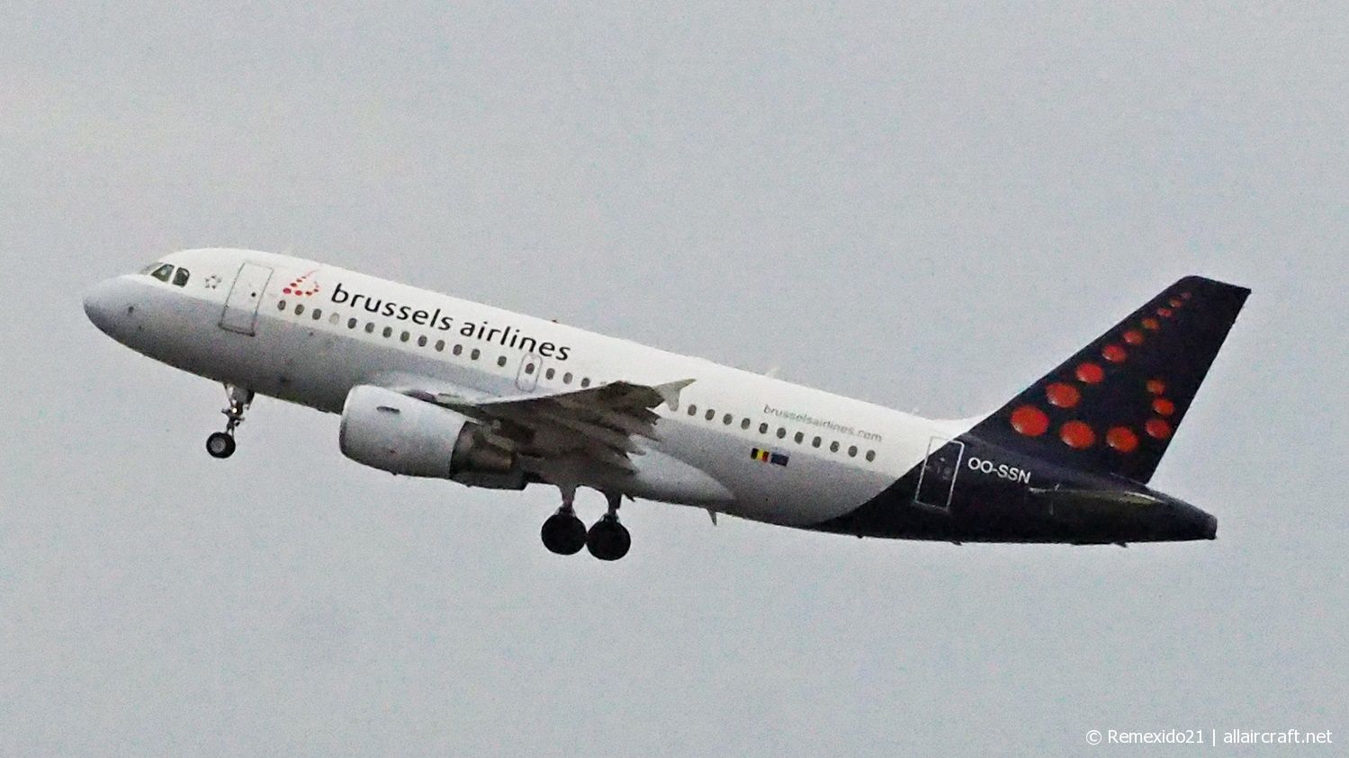 OO-SSN (cn 1963) Airbus A319-112