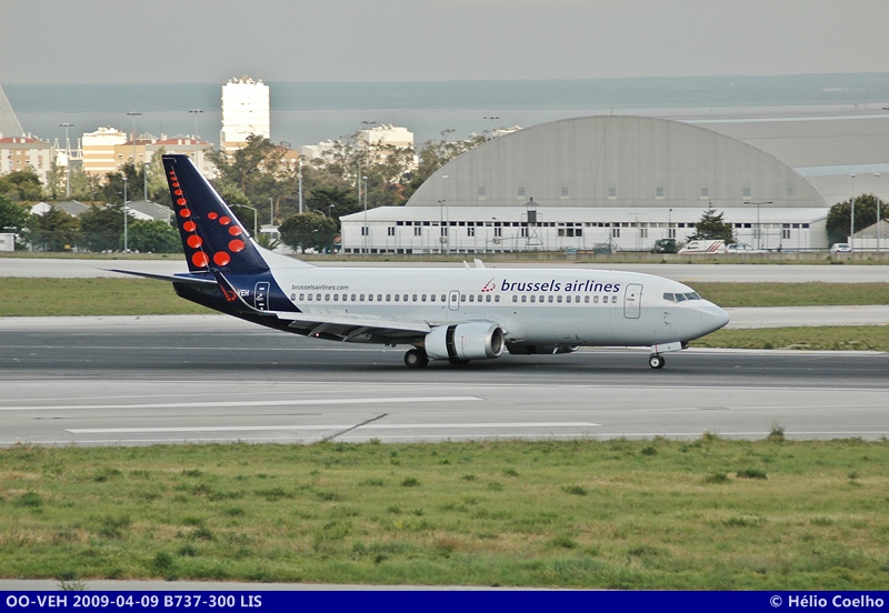 OO-VEH (28571) 1998 Boeing 737-36N