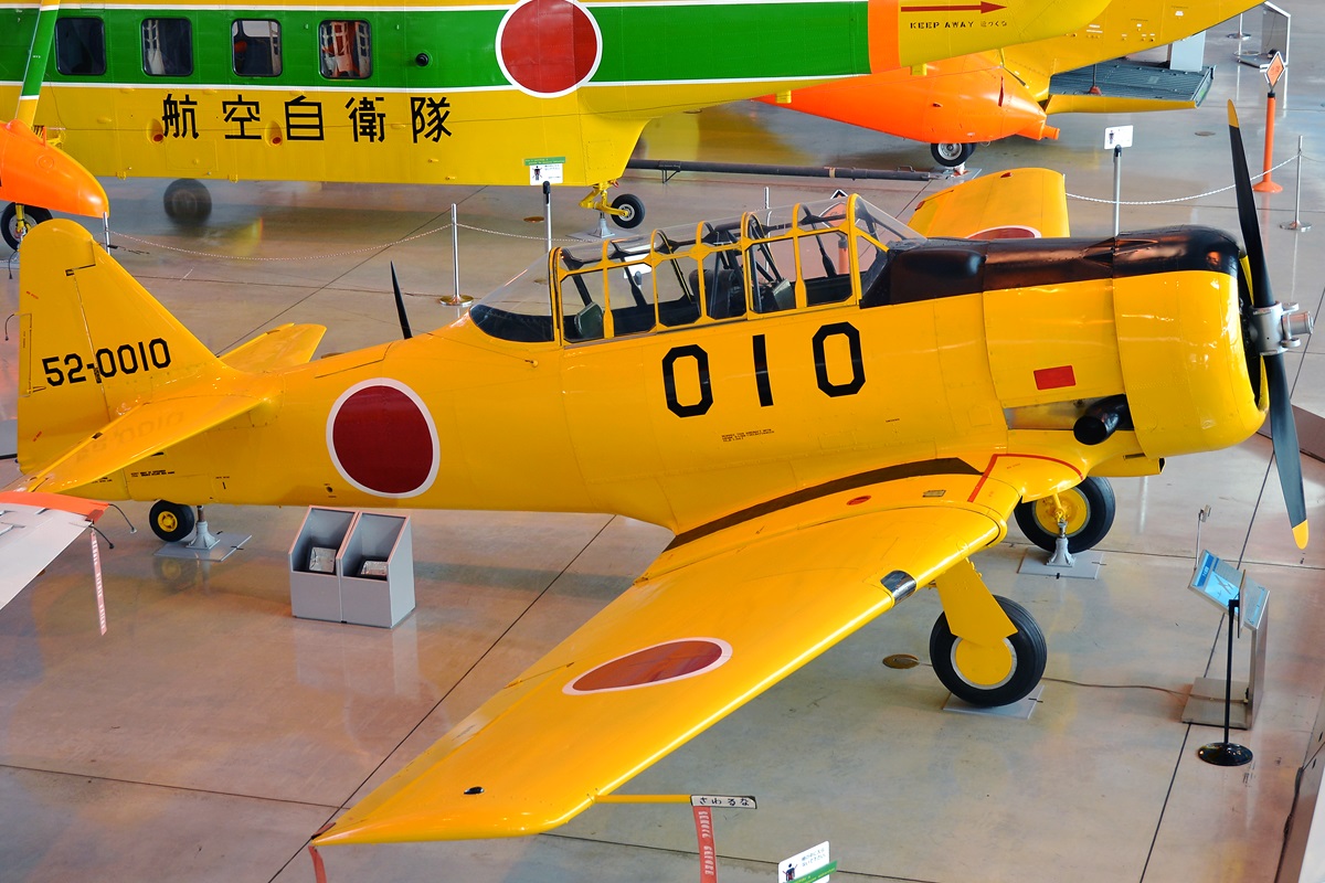 52-0010, (cn 121-42395), North American T-6G Texan