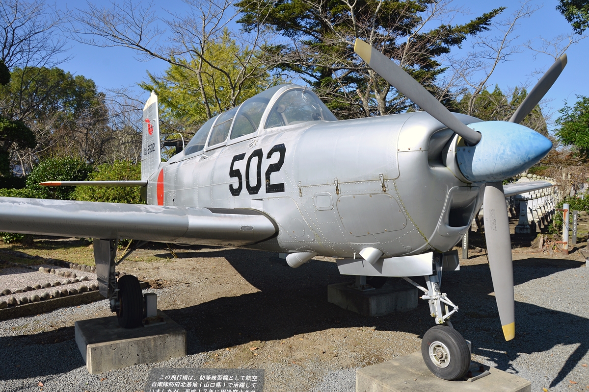 81-5502 · Fuji T-3 · -