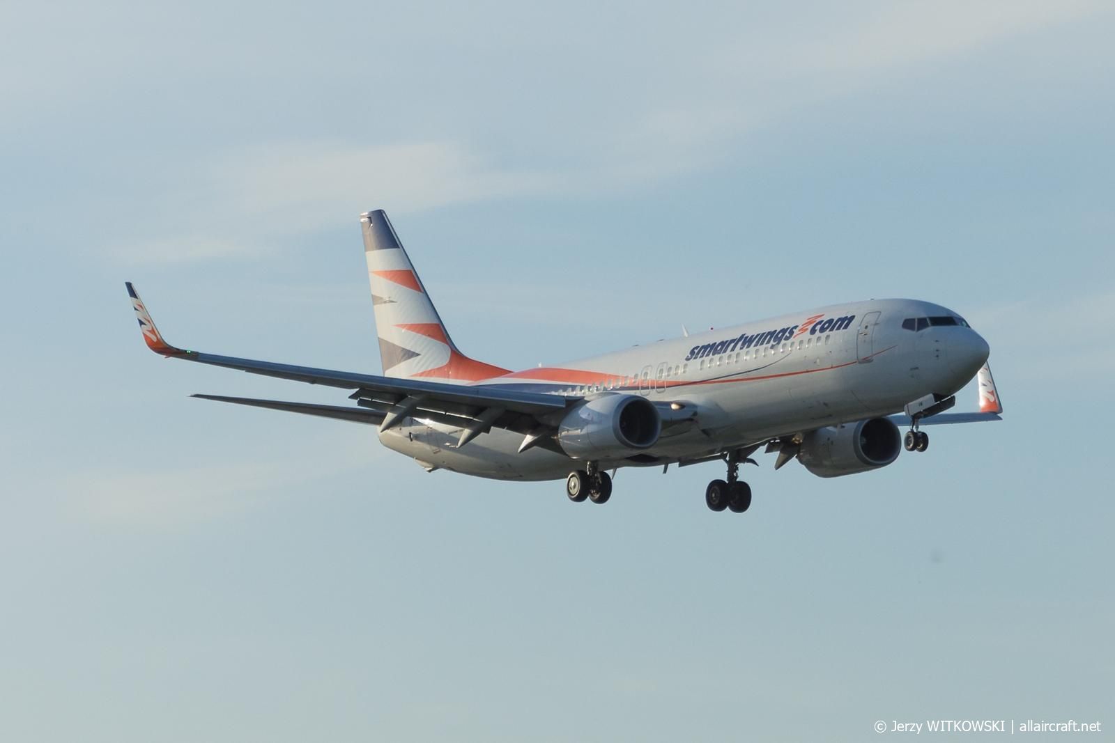 OK-TVL (37076) 2010 Boeing 737-8FN(WL)