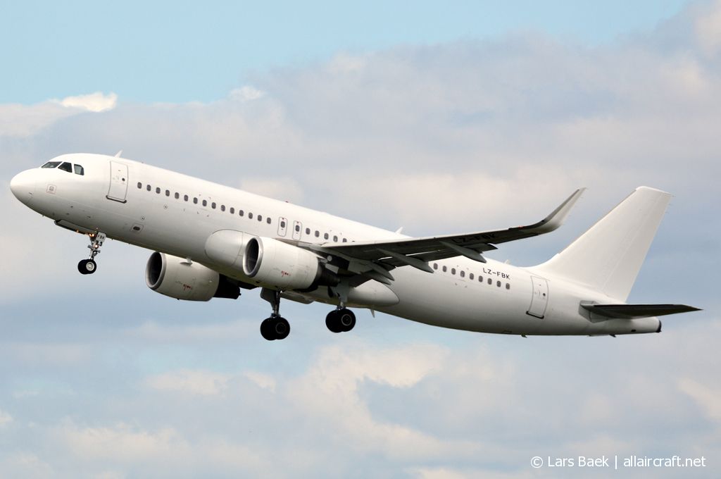 LZ-FBK (7345) 2016 Airbus A320-214(WL)