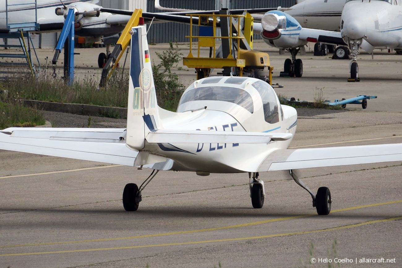 D-ELFE · Grob G-115A · (CAT / LPCS)