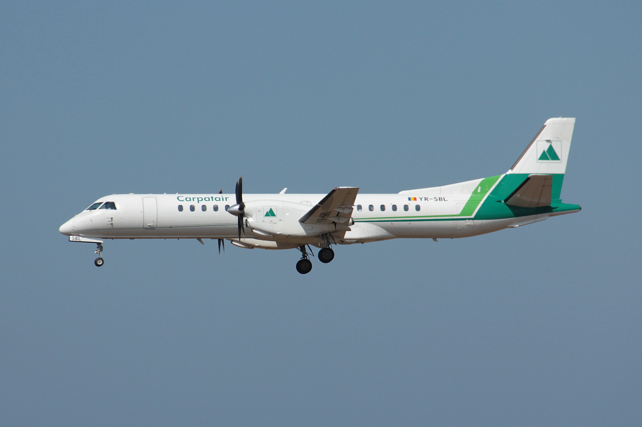 YR-SBL (2000-013) 1995 Saab 2000