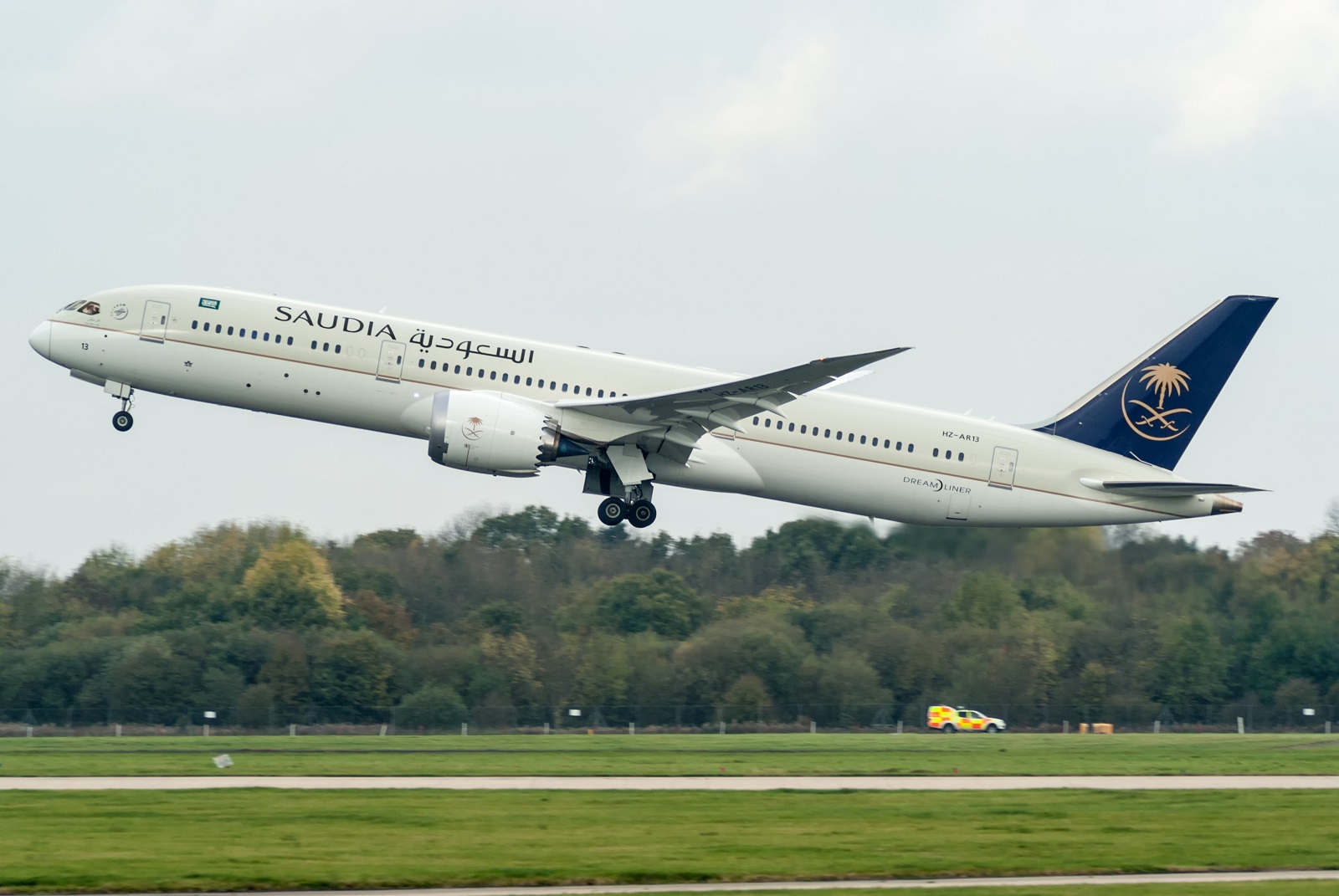 HZ-AR13 (cn 40047) Boeing 787-9