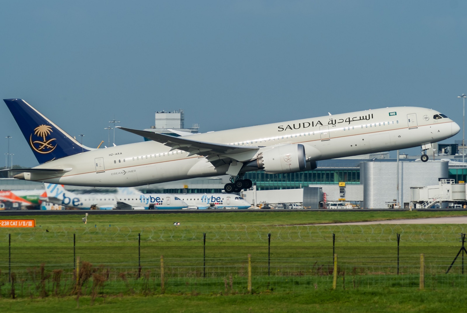 HZ-ARA · Boeing 787-9 Dreamliner · (MAN / EGCC)