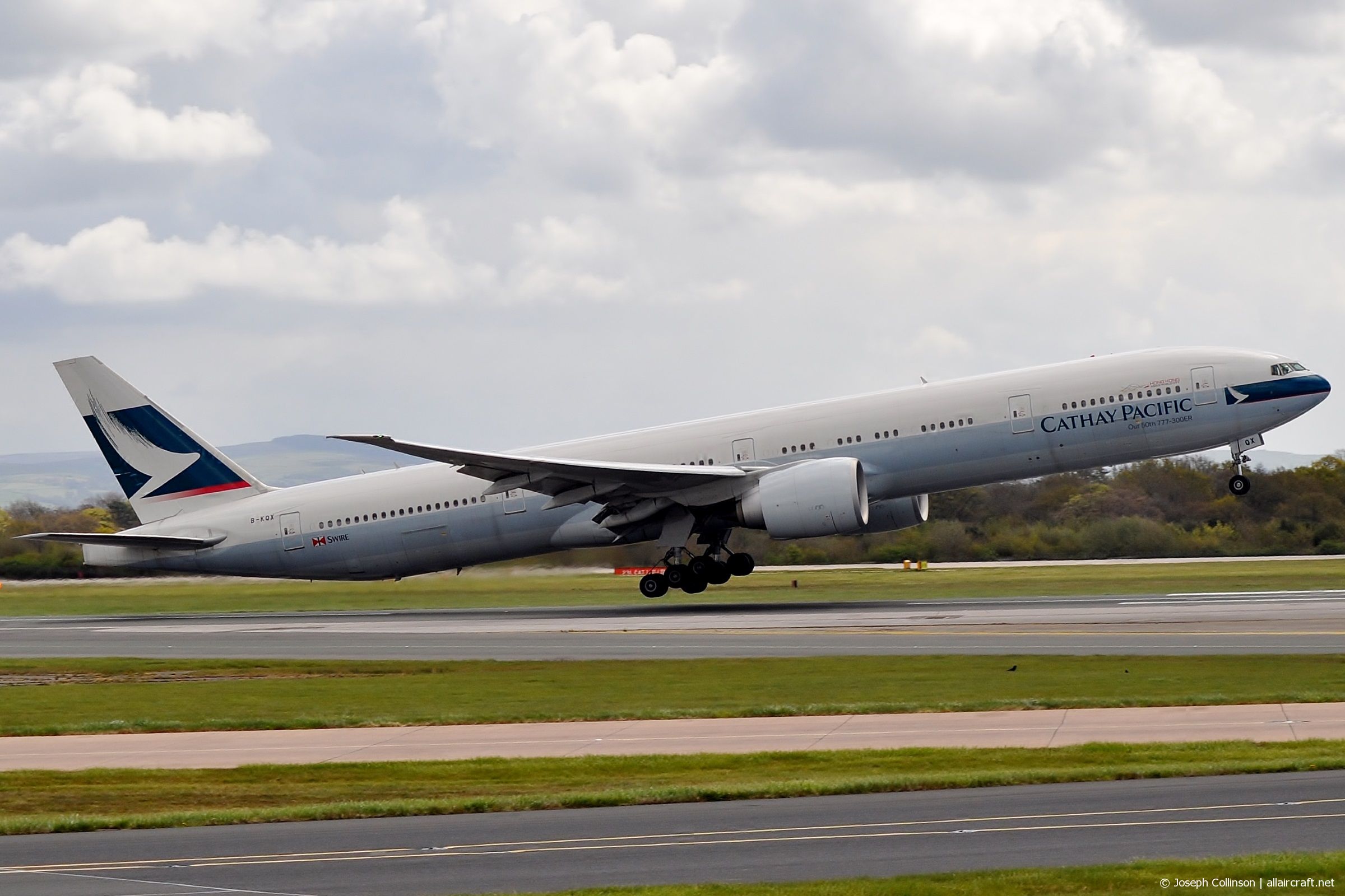 B-KQX · Boeing 777-367/ER · (MAN / EGCC)