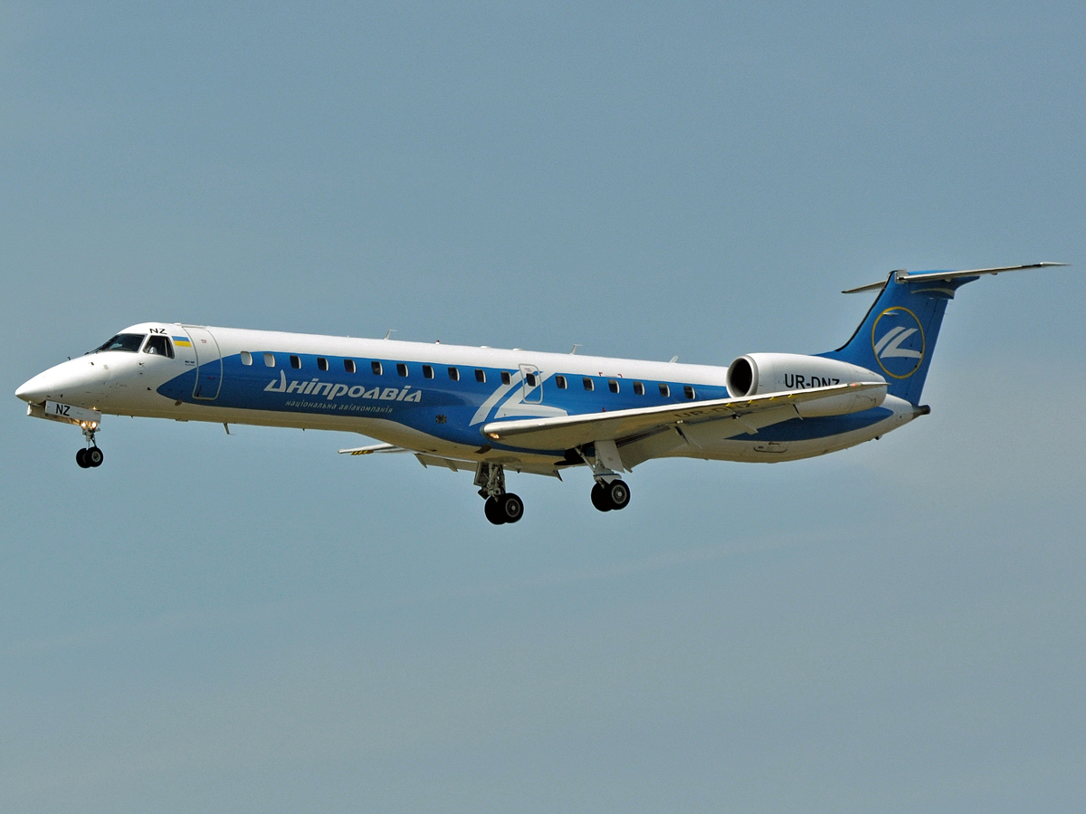 UR-DNZ · Embraer EMB-145LR · (CPH / EKCH)
