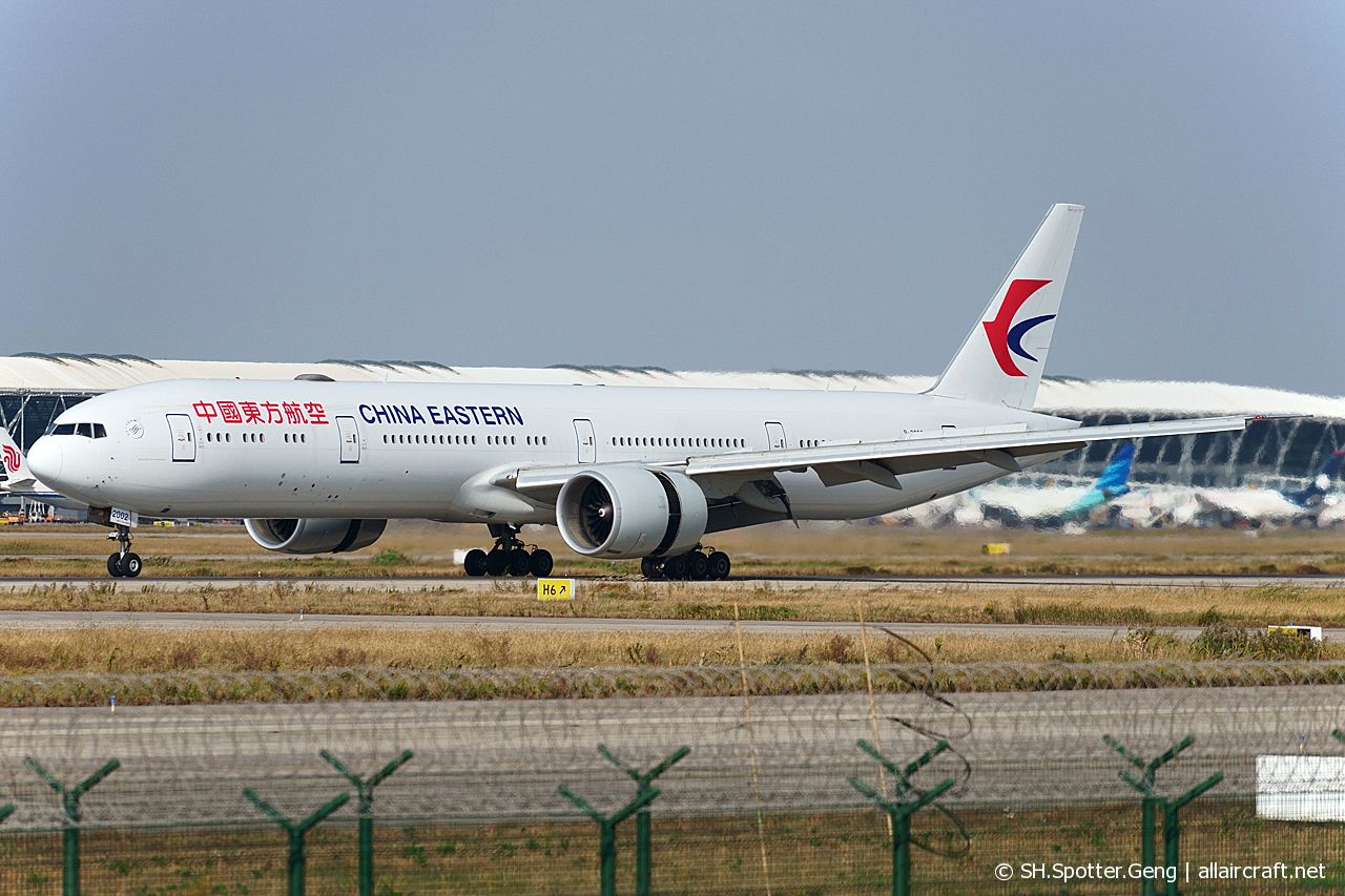 B-2002 · Boeing 777-39P/ER · (PVG / ZSPD)