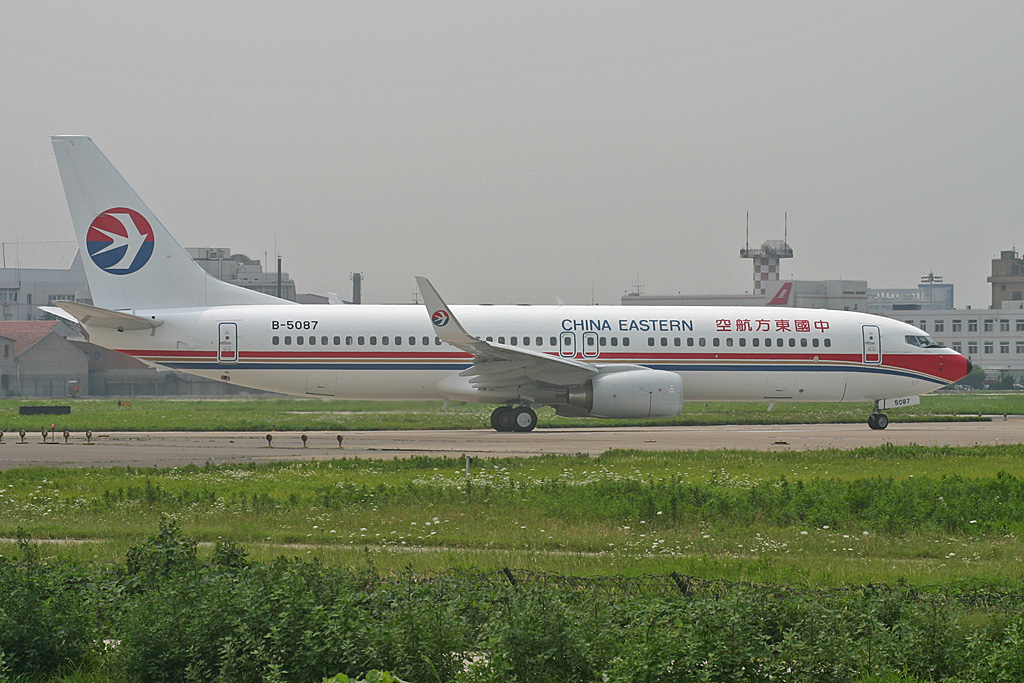 B-5087 · Boeing 737-89P(WL) · (SHA / ZSSS)