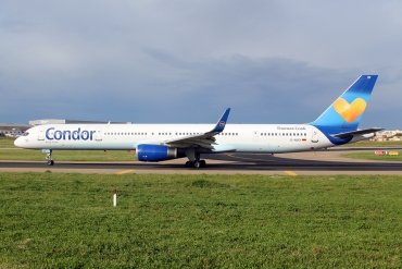D-ABOI · Boeing 757-330(WL) · (MLA / LMML)
