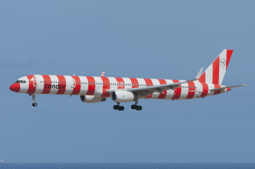 D-ABOM (29022) 2000 Boeing 757-330(WL)