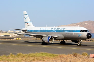 D-AICA (774) 1998 Airbus A320-212