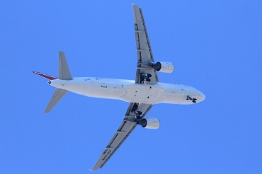ES-SAK (cn 888) Airbus A320-214