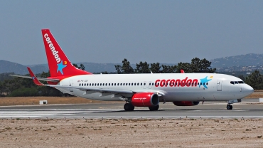 PH-CDF (28227) 1999 Boeing 737-804(WL)
