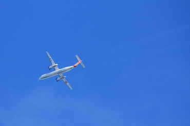 SP-EQD (4411) Bombardier Dash 8-Q402