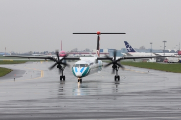 SP-EQE (4417) Bombardier Dash 8-Q402