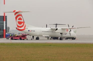 SP-EQD (4411) Bombardier Dash 8-Q402