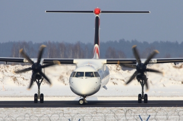 SP-EQD (4411) Bombardier Dash 8-Q402