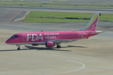 JA03FJ (17000304) Embraer 170-200STD