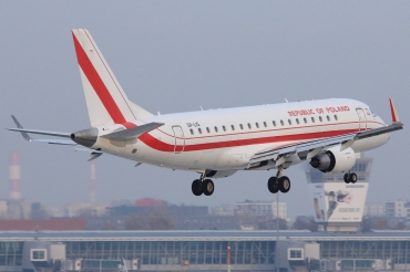 SP-LIG (17000283) Embraer 170-200LR