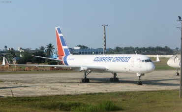 CU-C1700 (1450743164036) Tupolev Tu-204-100CE