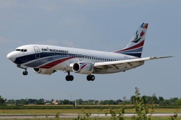YR-TIB (cn 27924) Boeing 737-3L9