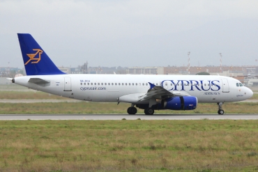 5B-DCH (2359) 2004 Airbus A320-232