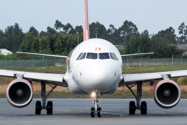 HB-JZX (4157) 2009 Airbus A320-214
