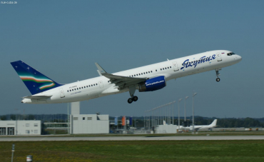 VQ-BMW (29330) 1998 Boeing 757-23N(WL)