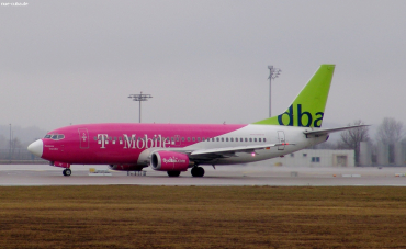 D-ADIC (30335) 1999 Boeing 737-36Q