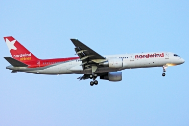 VQ-BBT (29443) 1998 Boeing 757-2Q8