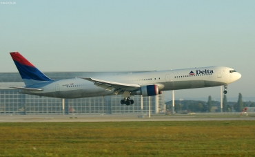 N838MH (29711) Boeing 767-432
