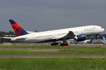 N708DN (39254) 2009 Boeing 777-232(LR)