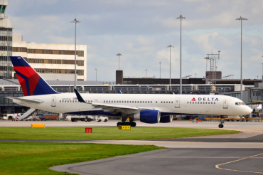 N712TW (27624) 1997 Boeing 757-2Q8(WL)